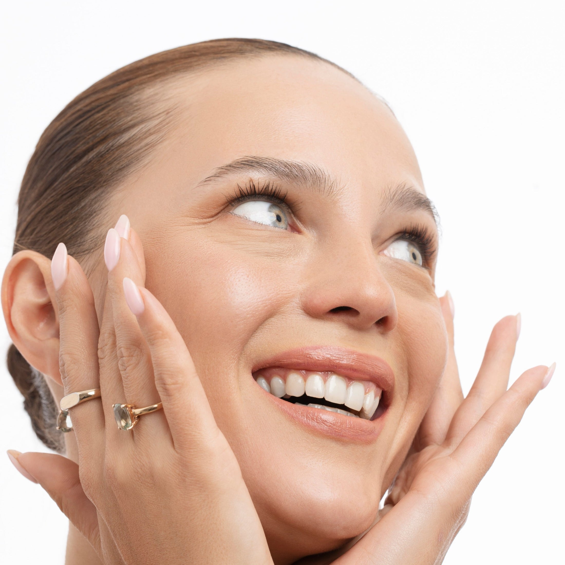 Sydney At 8AM True Red Clean Satin Lipstick Madame Gabriela Beauty